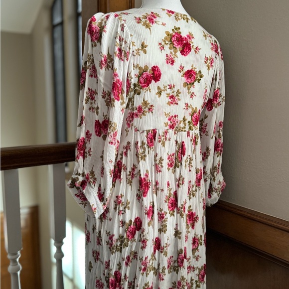 Floral Tunic - Picture 3 of 4